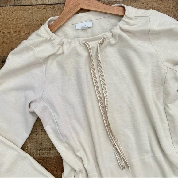 J JILL Soft Lightweight PULLOVER, Kangaroo Pocket in Front - Picture 3 of 12